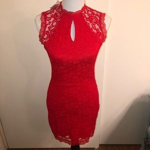 Lace Sleeveless Dress